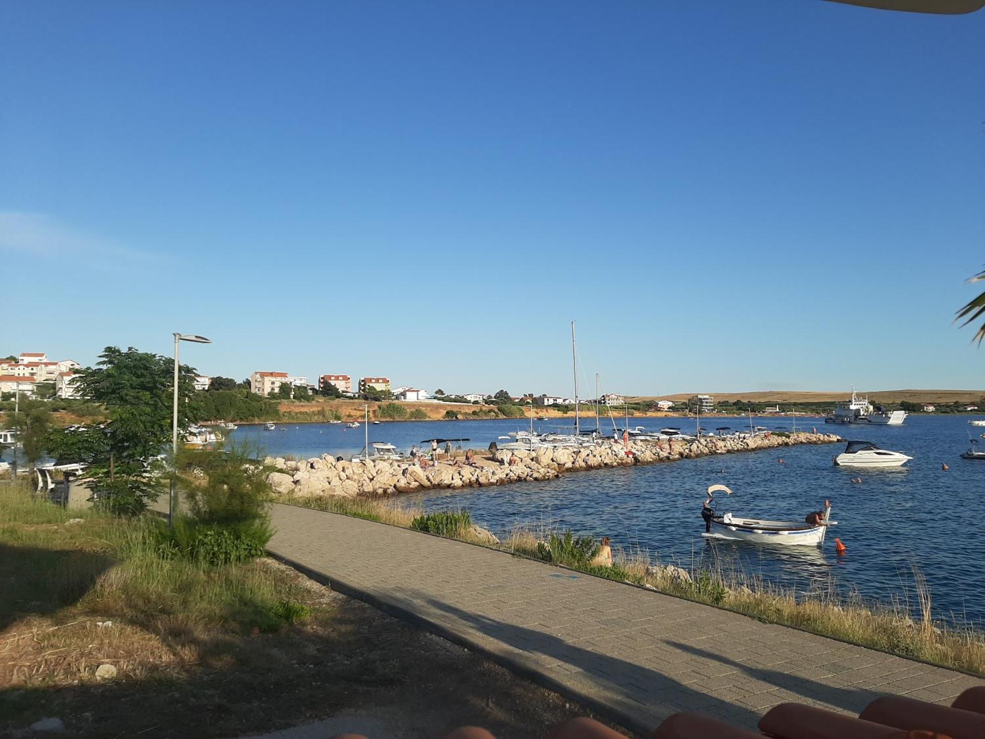 Apartmani Marija Povljana Pokój zdjęcie
