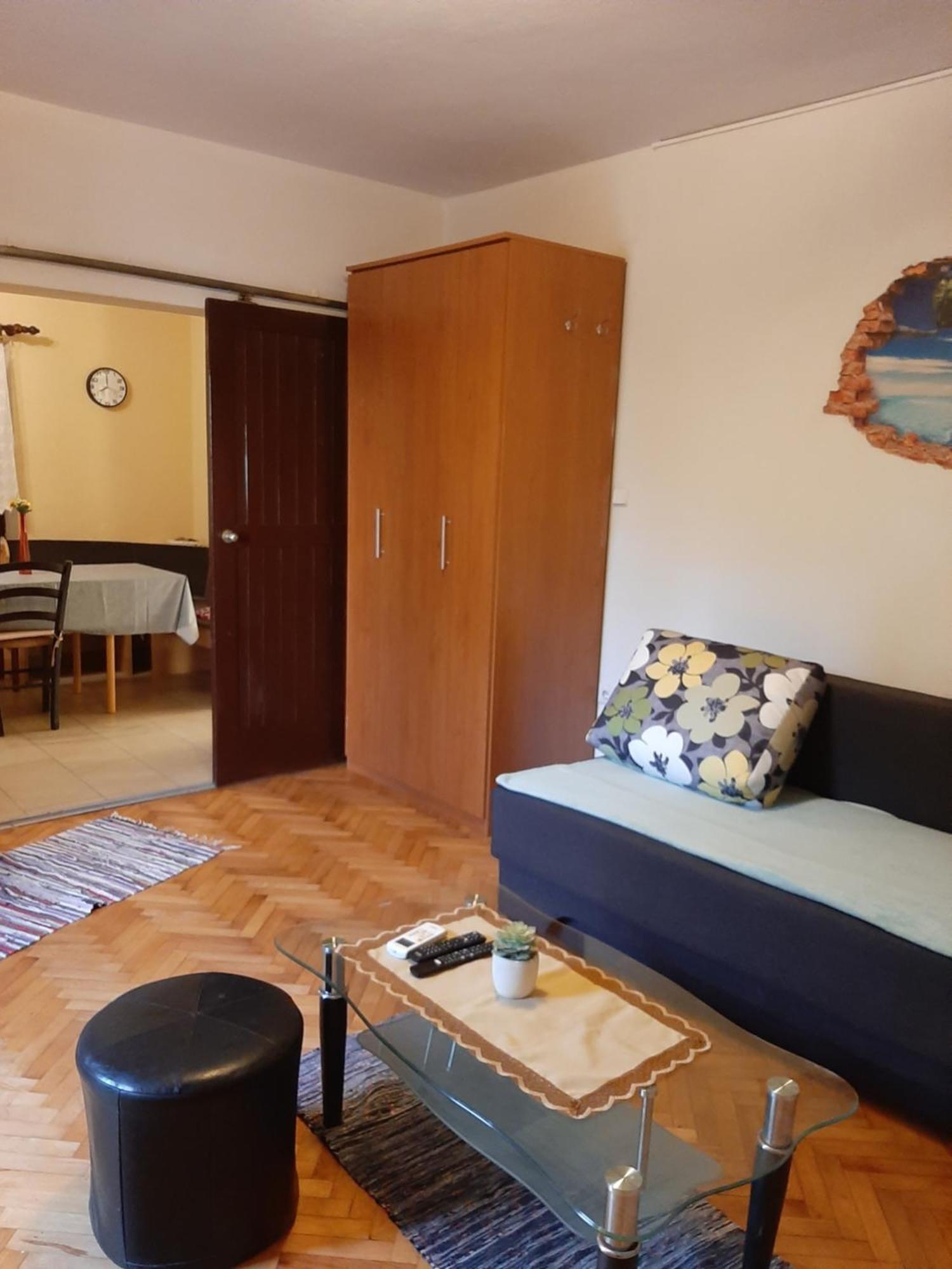 Apartmani Marija Povljana Pokój zdjęcie