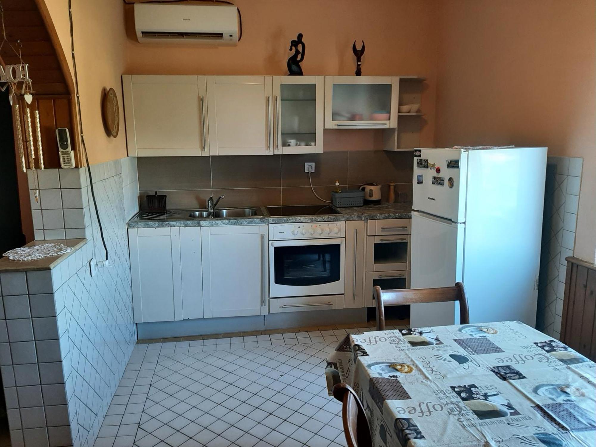 Apartmani Marija Povljana Pokój zdjęcie